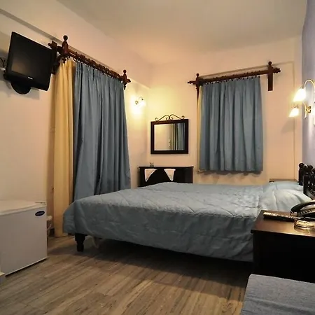 מלון Paradiso Boutique פארוס