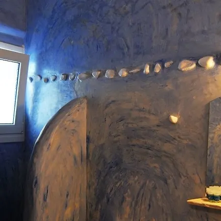 Paradiso Boutique פארוס