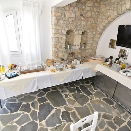 Paradiso Boutique מלון 3*