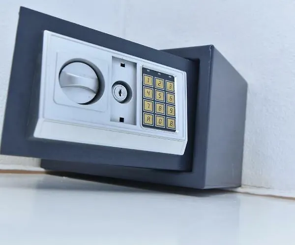 Paradiso Boutique 3*